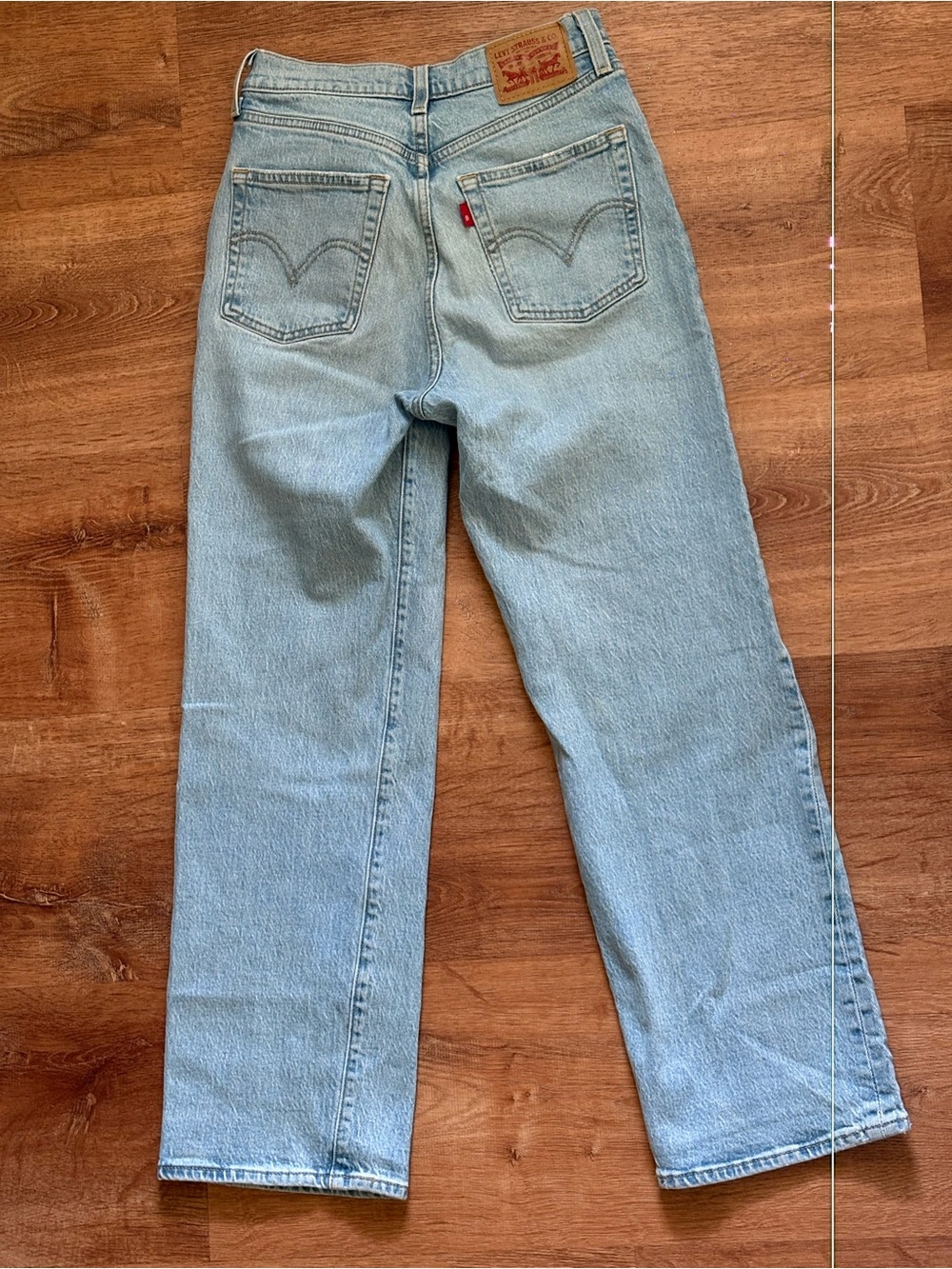 Levi’s Ribcage Straight Denim Jeans - Picture 10 of 10